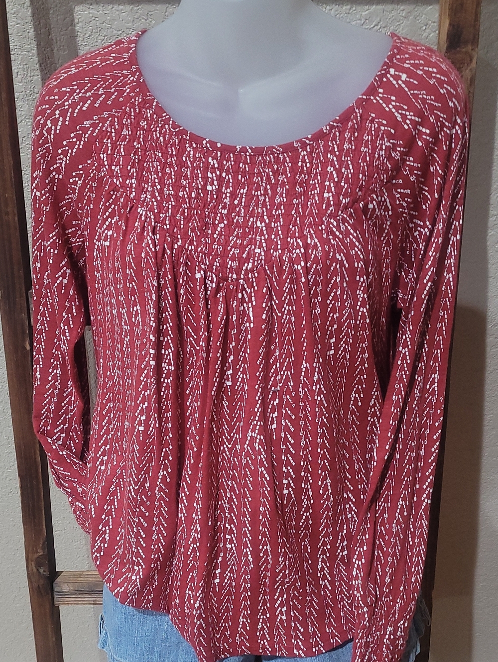 Lucky Brand Rust Red Long-Sleeve Smocked Yoke Top with White Print